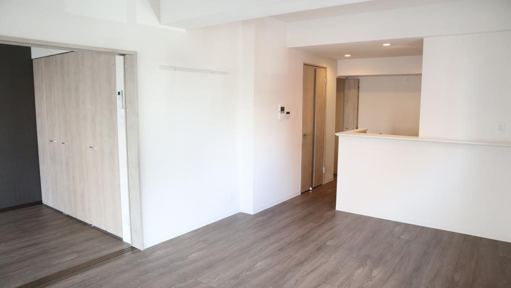 COMFORT RESIDENCE NIPPORI リビング