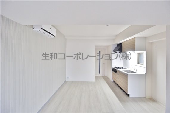 アヴァンタージュ浅草 リビング