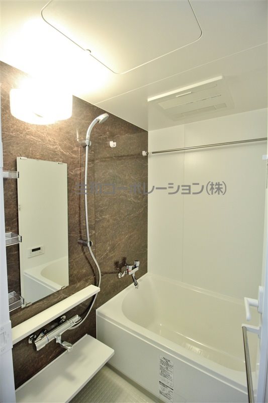 N residence SUMIYOSHI エヌレジデンス住吉 風呂画像