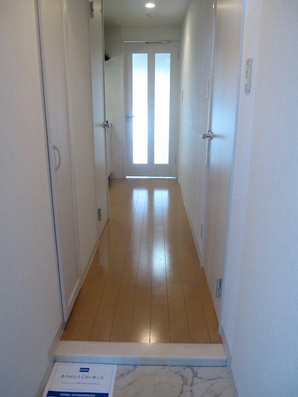 ラマージュ町屋 玄関