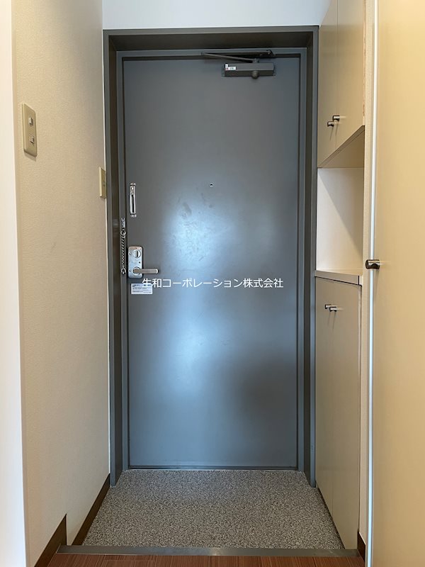 レジデンス自由が丘 玄関