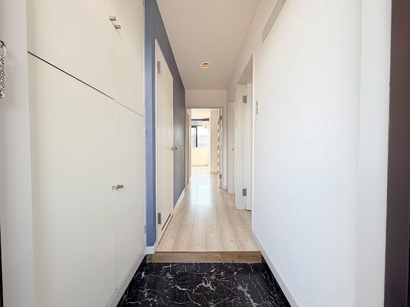 JLBグランエクリュ大磯 玄関