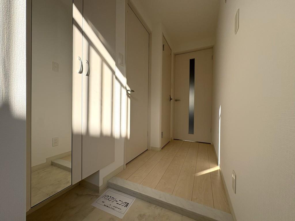 ウィリングネクスト 玄関