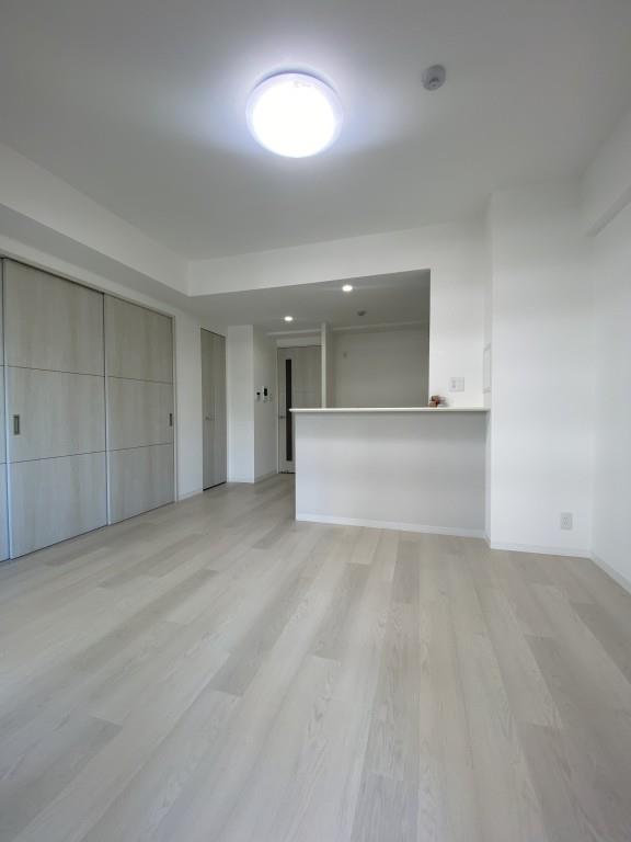 THE ROOTS ESAKA(ザ ルーツ エサカ) リビング