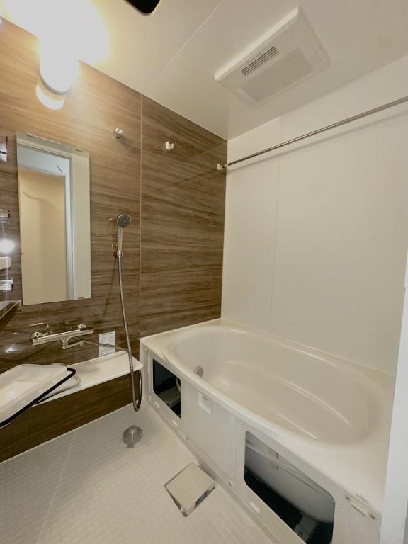 Une Lumiere 風呂画像