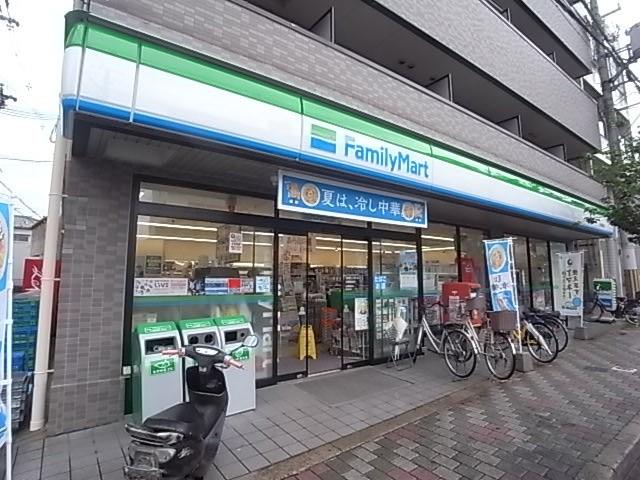 オレンジハイツ コンビニ