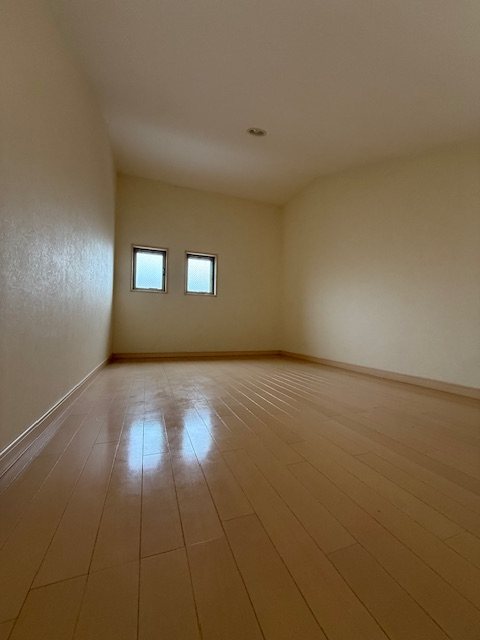 コルヌイエ ベッドルーム