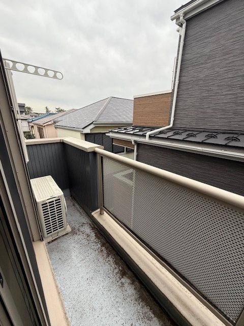 コルヌイエ ベランダ