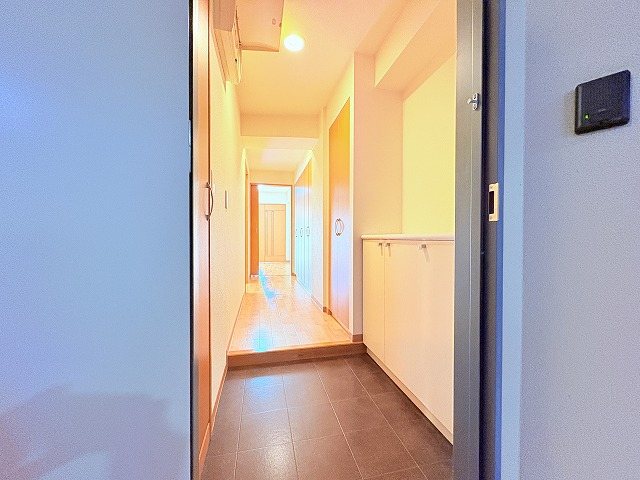 タウンコート山手第2 玄関