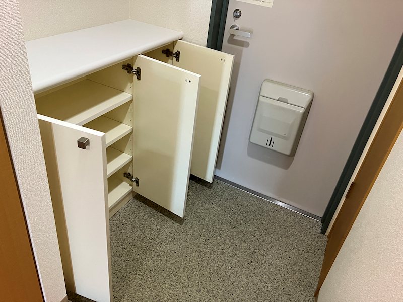 タウンコート山手第2 玄関