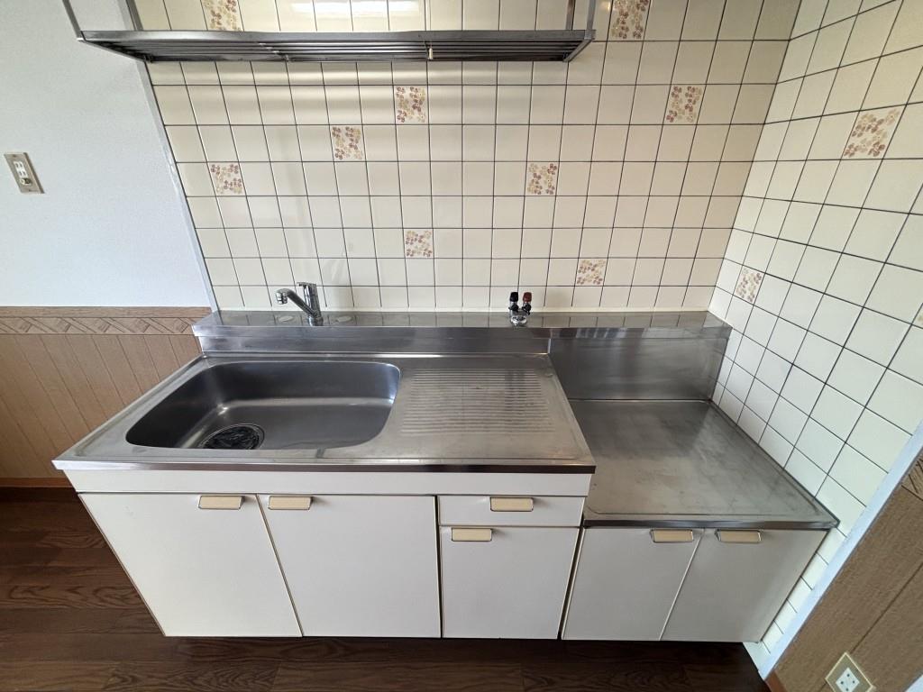 ドムール三国 キッチン