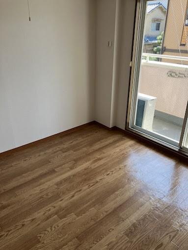 ボンジュール リビング