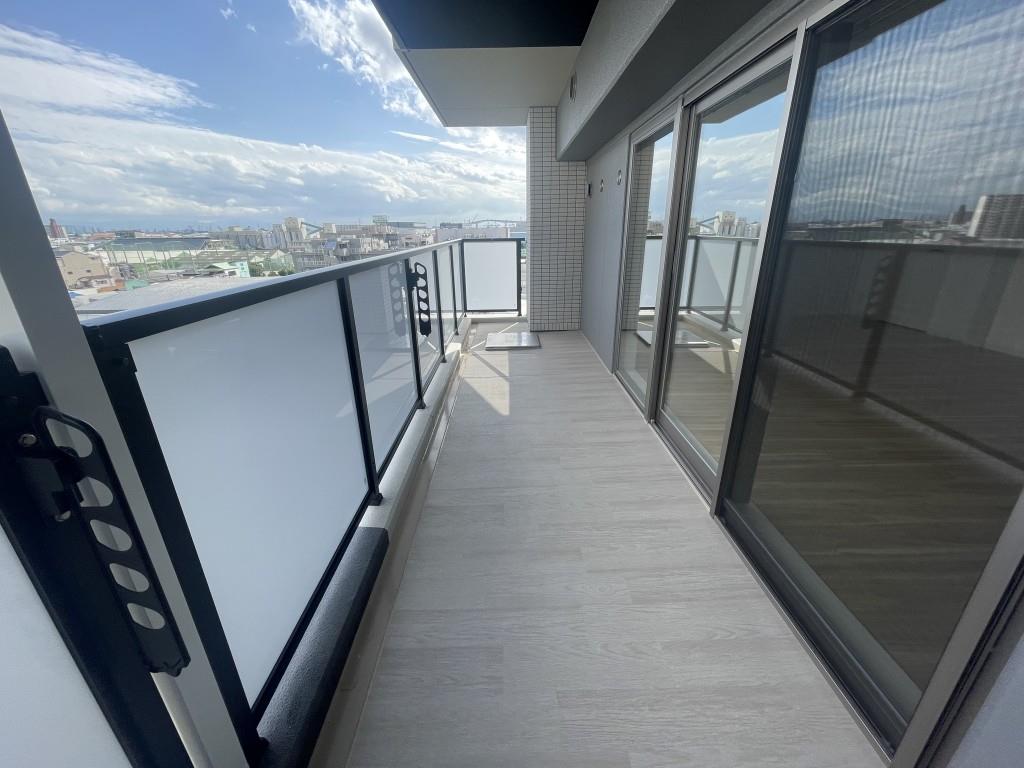 メゾンドボヌール弁天町 ベランダ