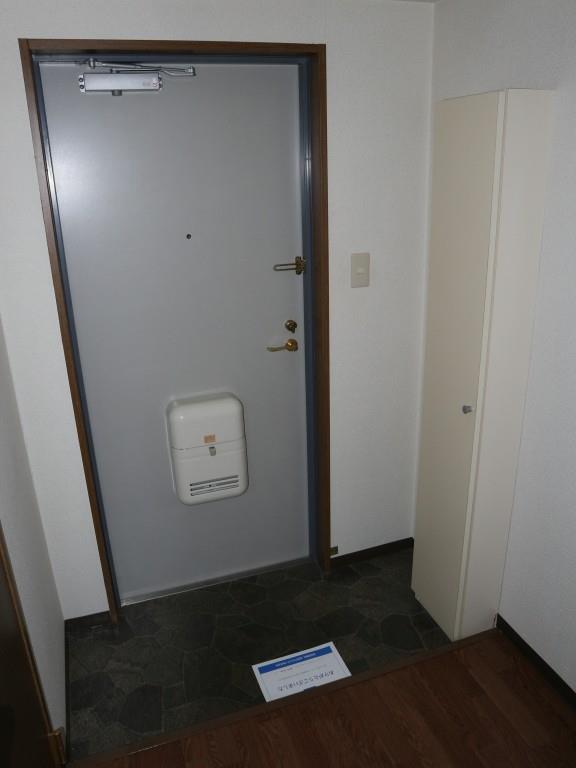 ピスケス花園 玄関