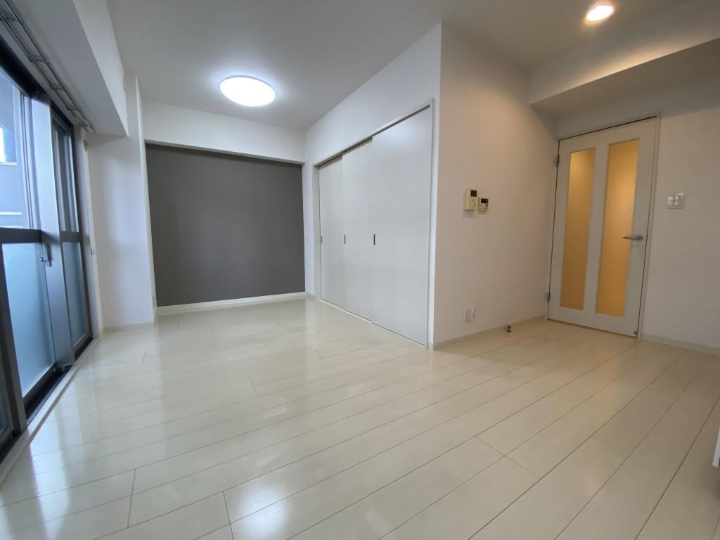 グランシャリオ江坂 リビング