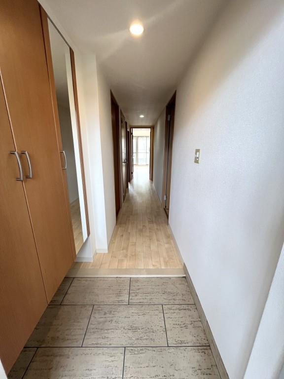 ファミーユ菅原 玄関