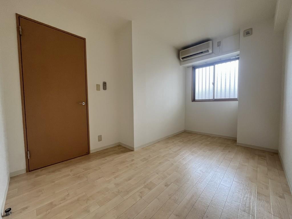 ファミーユ菅原 ベッドルーム