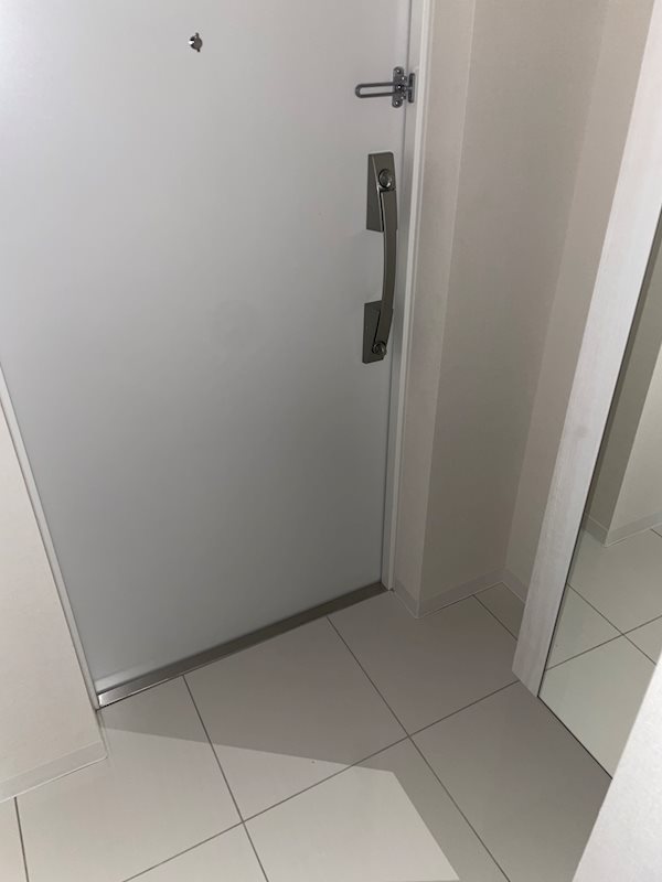 CONSTELLATION 玄関