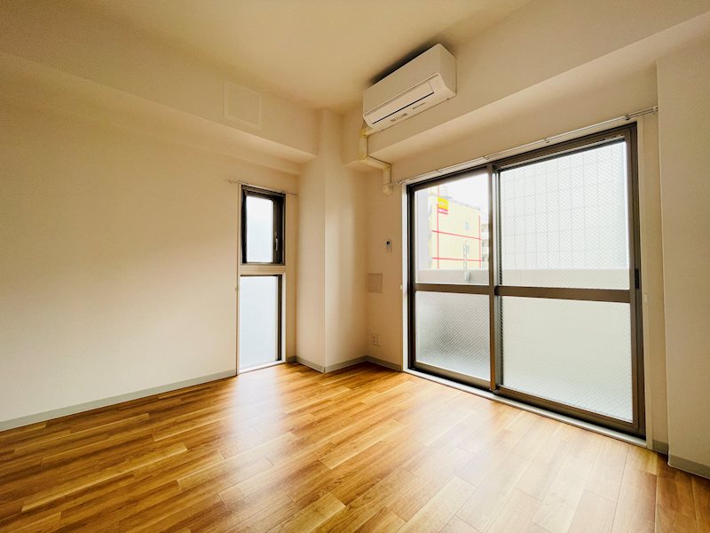 ルポルスタ湘南 リビング