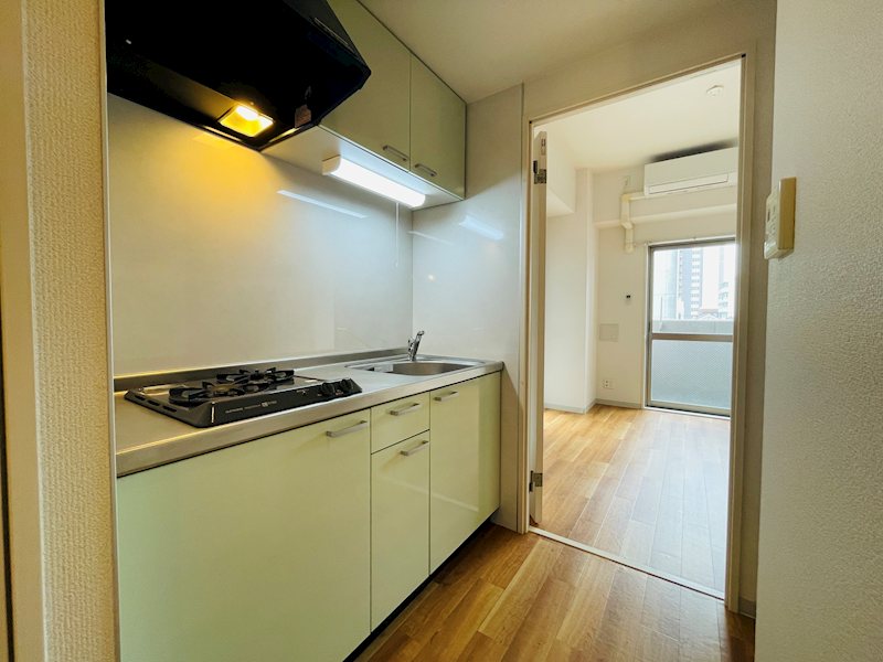 ルポルスタ湘南 キッチン