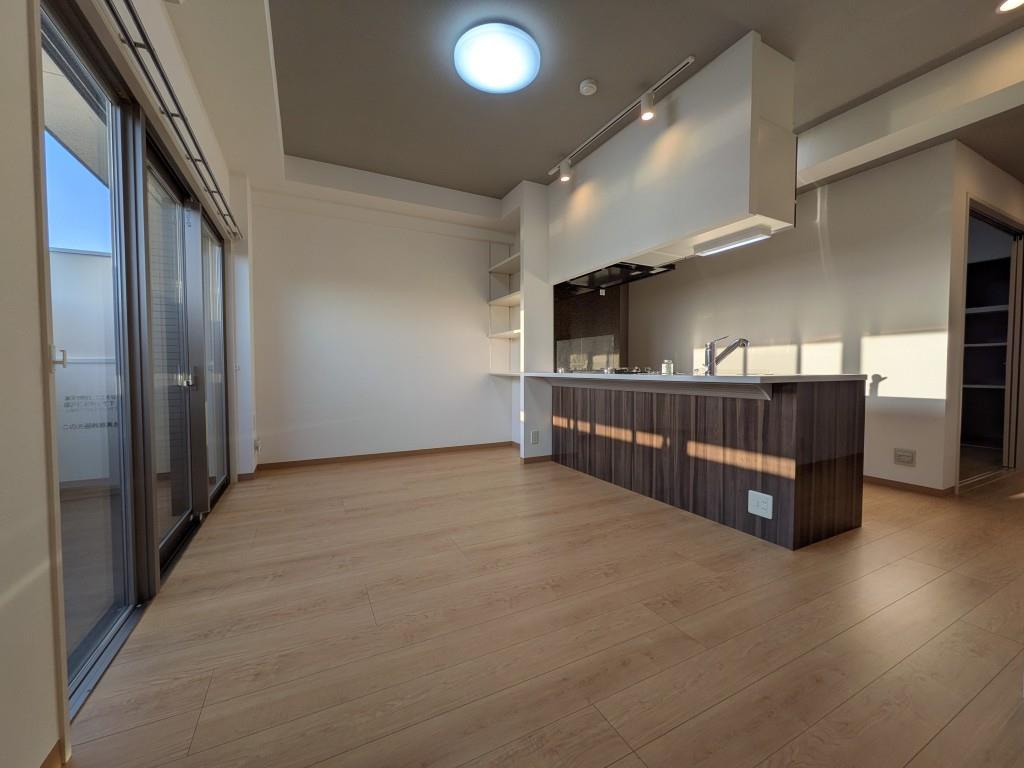 ギャラクシー南福岡駅前 リビング