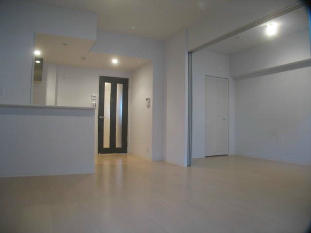 アロッジオ リビング