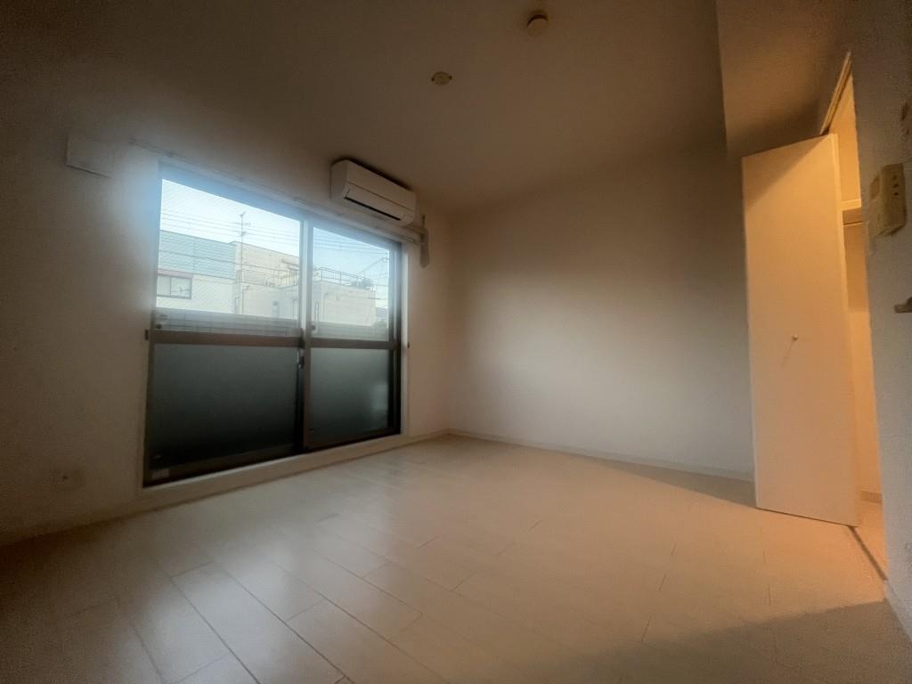 エスト・ドミール(大東市) リビング