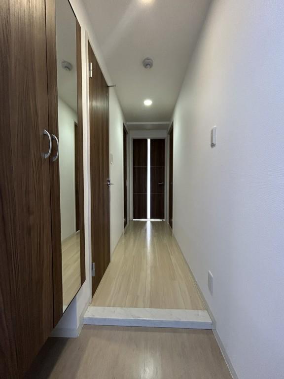 ツインアウルズ 玄関