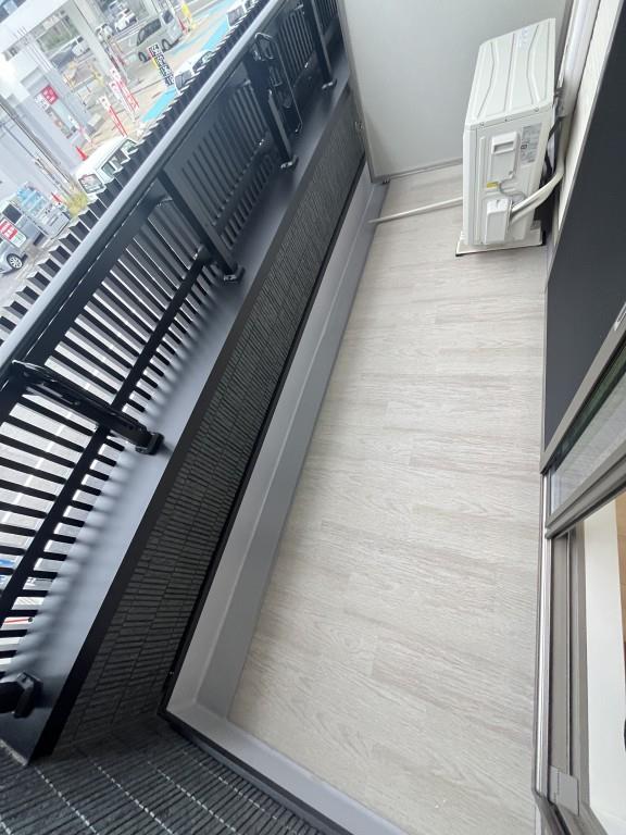 クアトロ・ソレイユ ベランダ