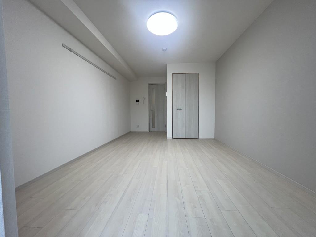 クアトロ・ソレイユ リビング