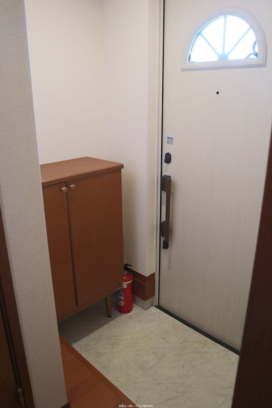 ラヴィエール 玄関