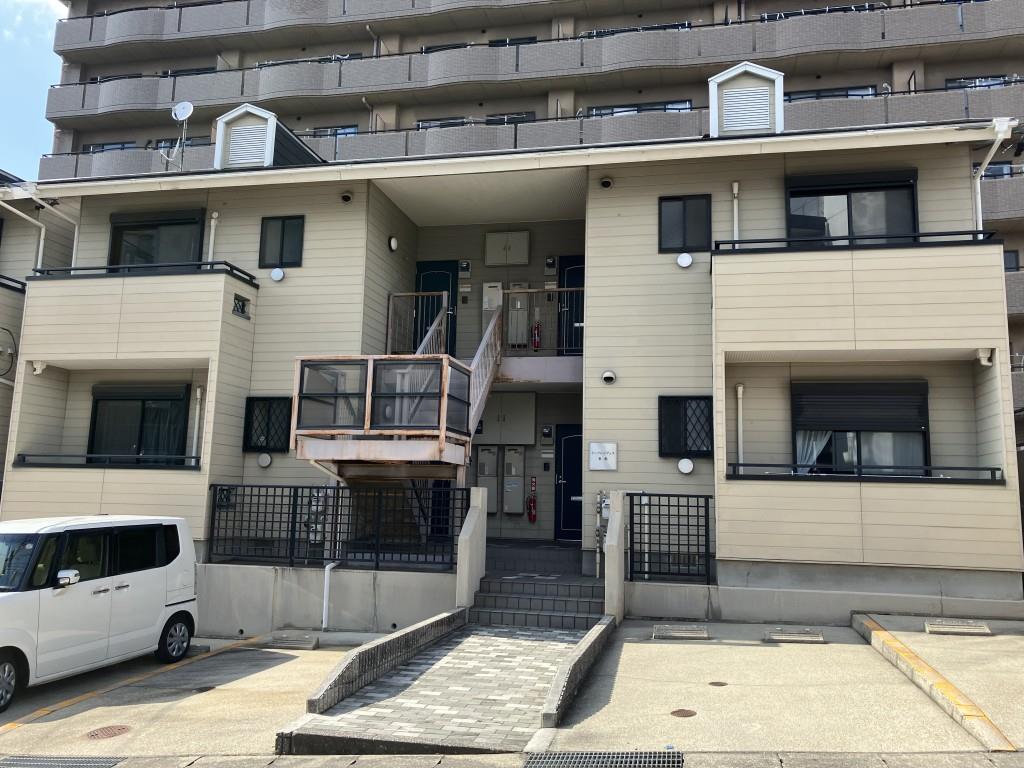 リーフレジデンス 東館 外観写真