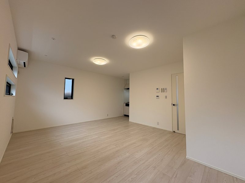 門真市小路町ガレージハウス リビング