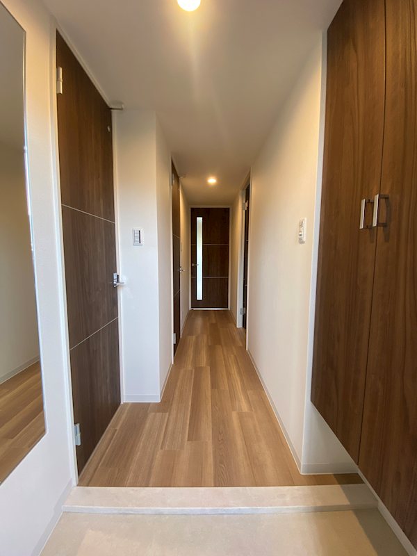 PIAF(ピアフ） 玄関