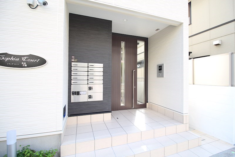 &#12477;&#12501;&#12451;&#12450;&#12467;&#12540;&#12488;&#38263;&#23621;&#20844;&#22290; &#12381;&#12398;&#20182;&#22806;&#35251;1