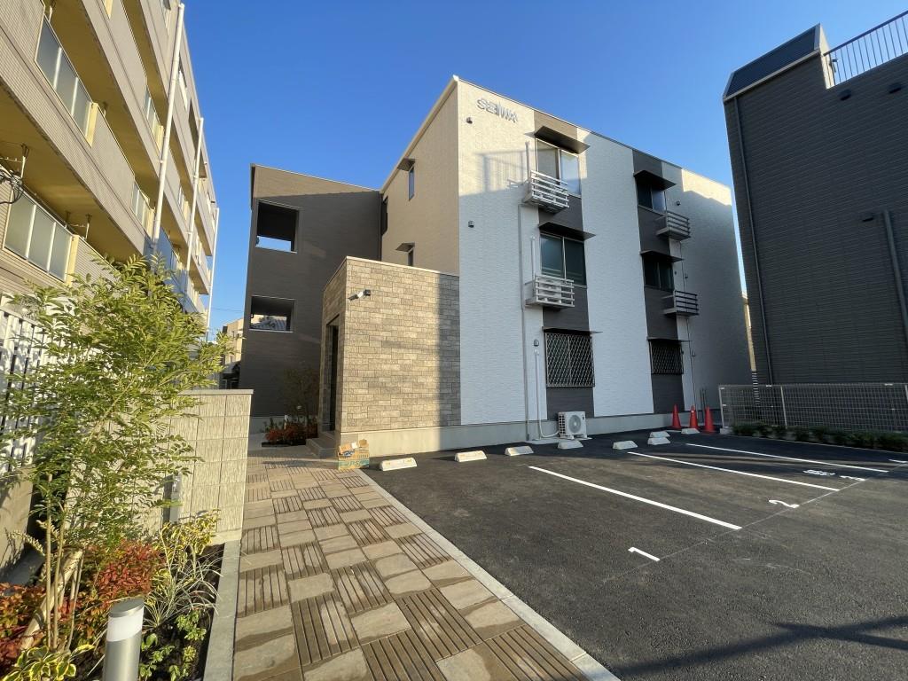 SOUTH COAT(サウスコート) 302号室 外観