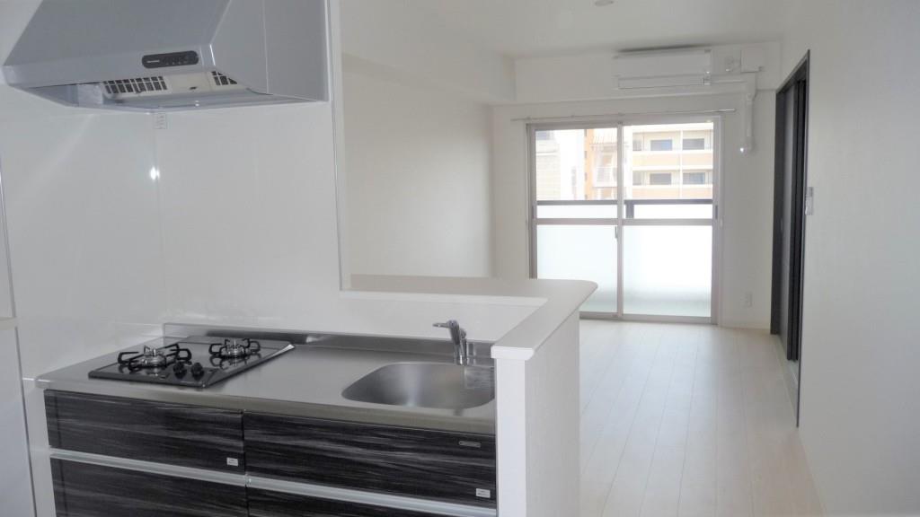 アクア チェントロ リビング