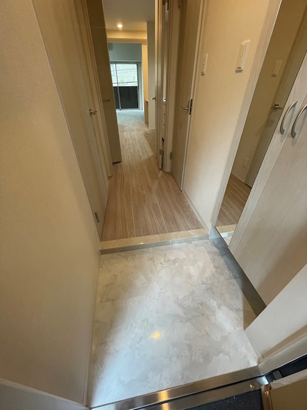 JPT RESIDENCE 玄関