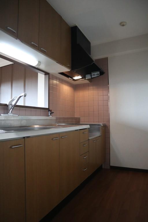 平野元町日興マンション キッチン