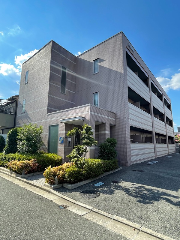 ラフィネシャンブル 103号室 外観