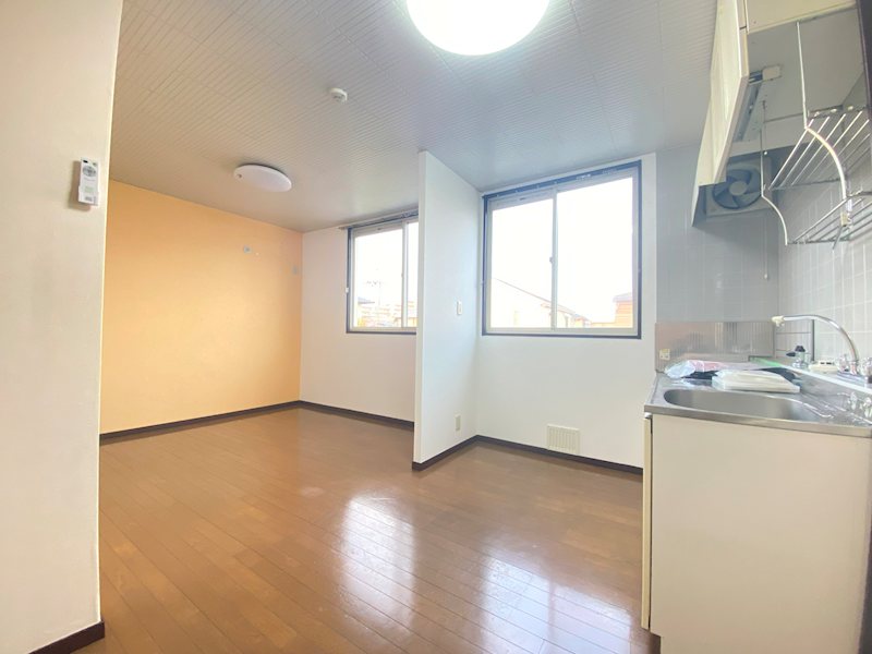 &#12469;&#12531;&#12471;&#12486;&#12451;&#19977;&#23798; &#12522;&#12499;&#12531;&#12464;