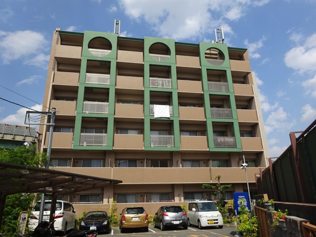 ラ・セデュクシオン 外観写真