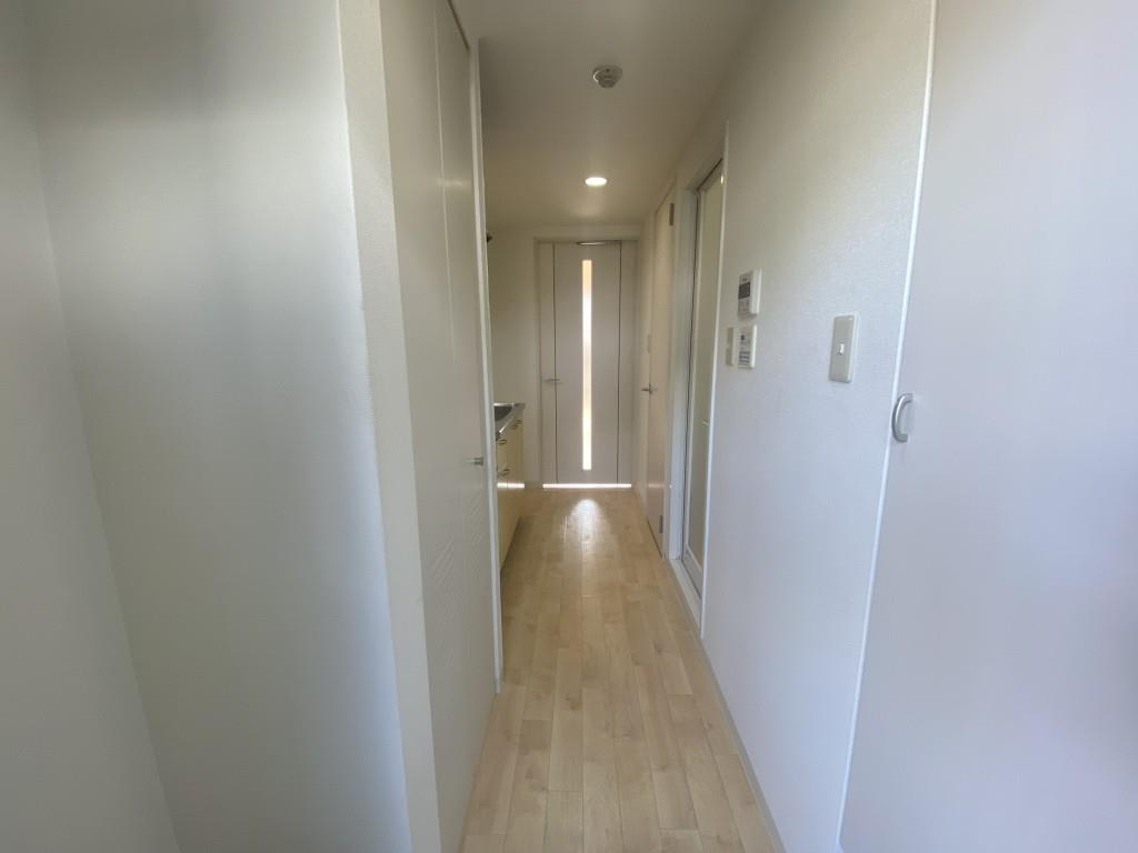 ラ・セデュクシオン 玄関