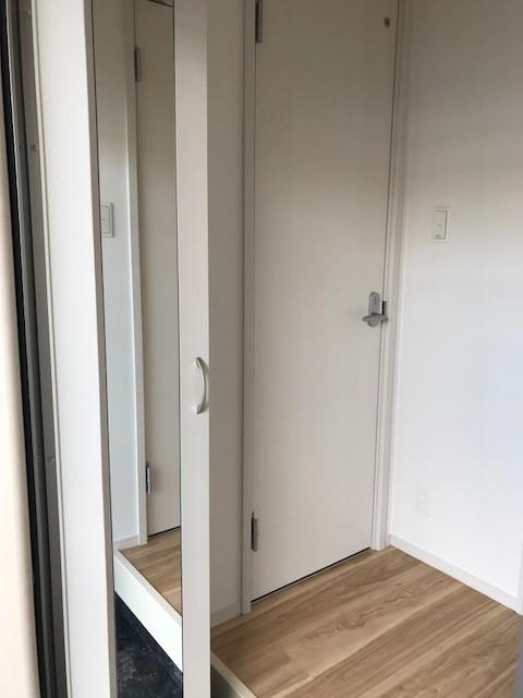 エクレシオ正木 玄関