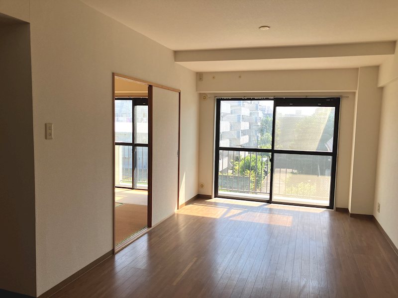 ヒルズ磯子 リビング