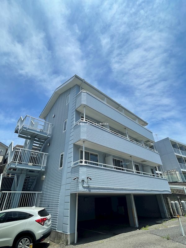 レオパレスフレッシュ 外観写真