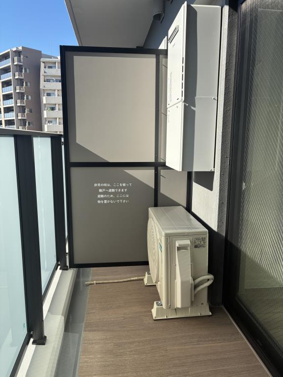 ROOTs Shinjuku Wakamatsucho(ルーツシンジュクワカマツチョウ) ベランダ