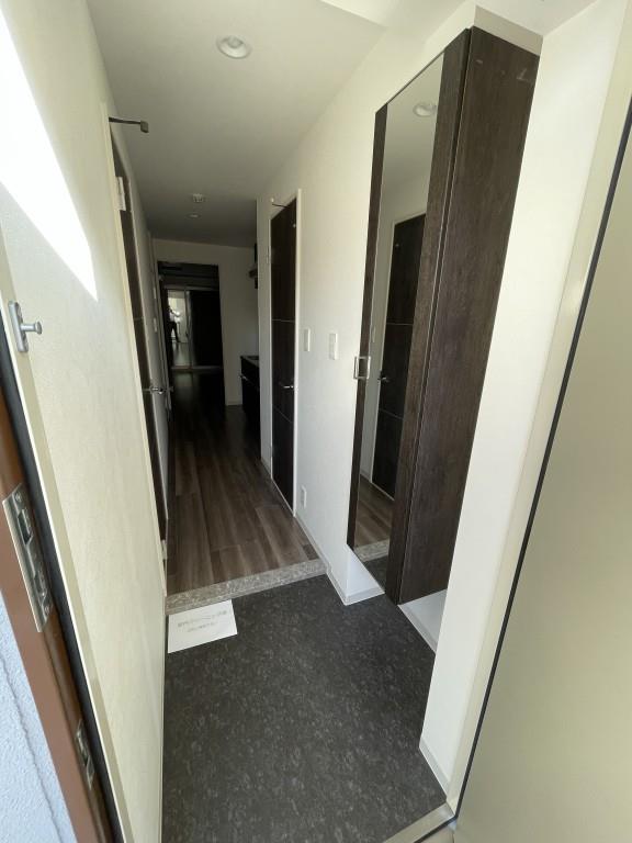 メイプル岩塚本通 玄関