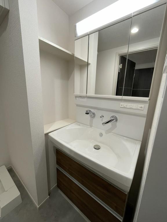 アイナ ルアナ ウル その他2