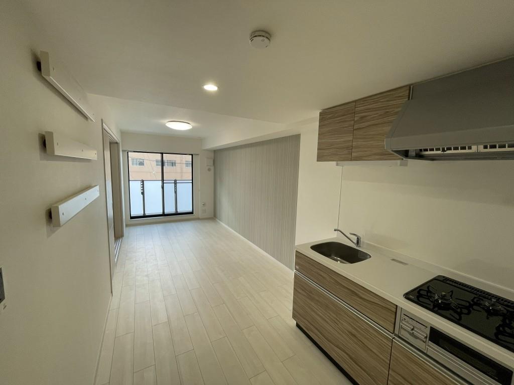 アイナ ルアナ ウル リビング